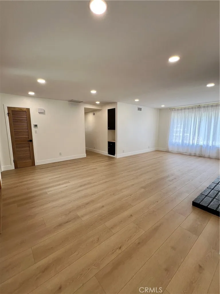 1319 Paseo Encinas San Dimas, CA 91773