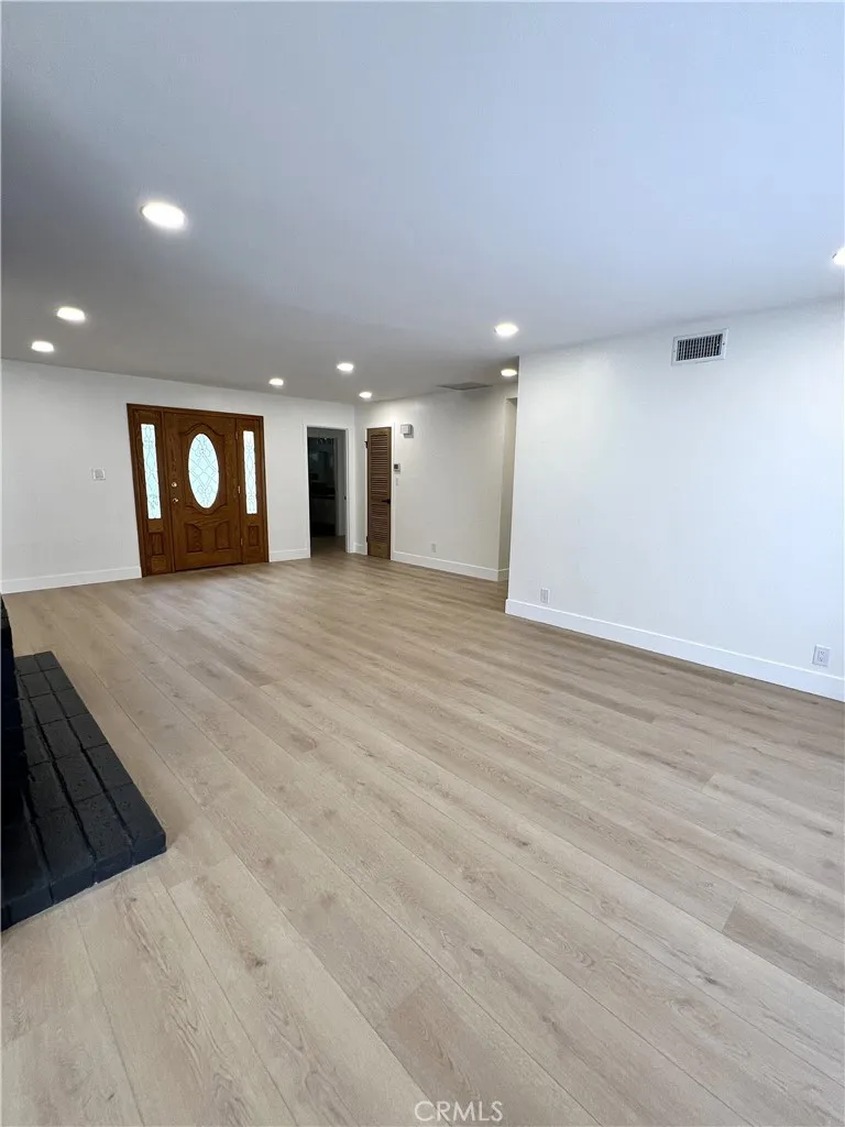 1319 Paseo Encinas San Dimas, CA 91773