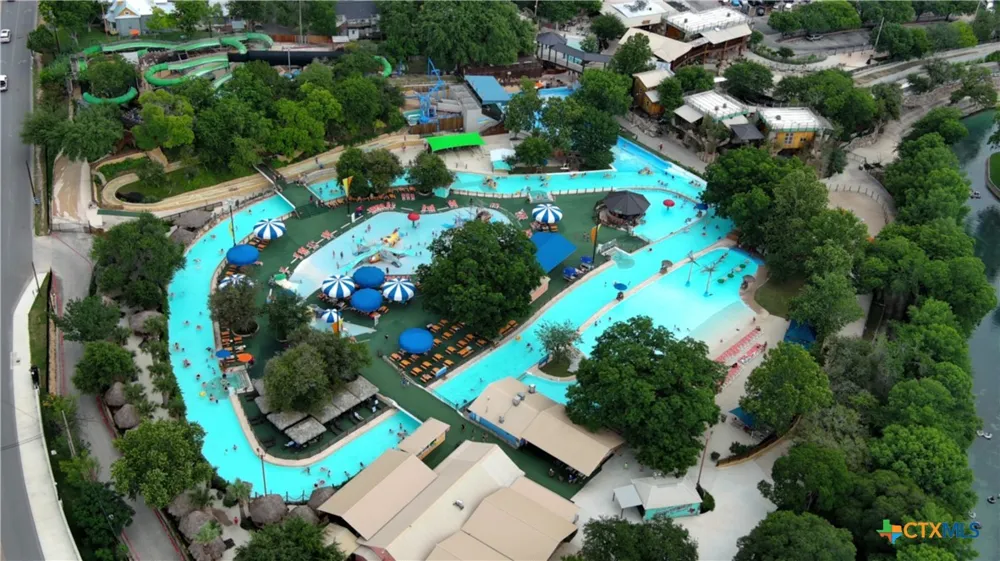 465 S Guenther Avenue New Braunfels, TX 78130