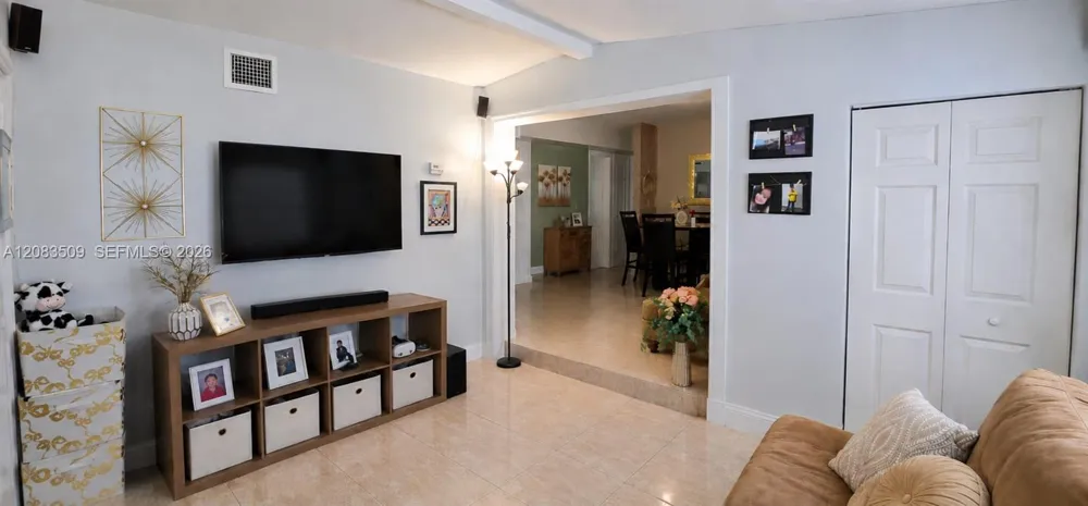 1533 NE 48TH #ST Pompano Beach, FL 33064