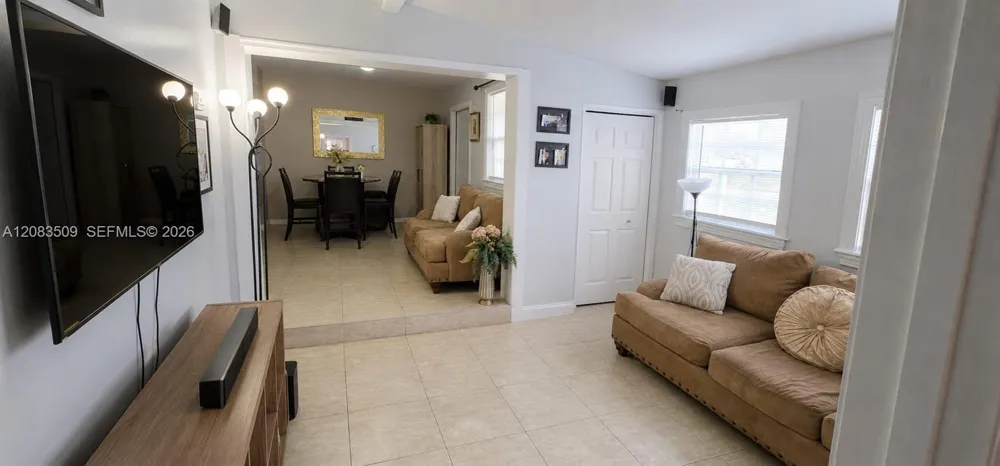 1533 NE 48TH #ST Pompano Beach, FL 33064