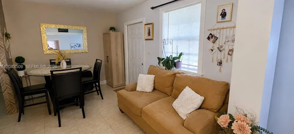 1533 NE 48TH #ST Pompano Beach, FL 33064