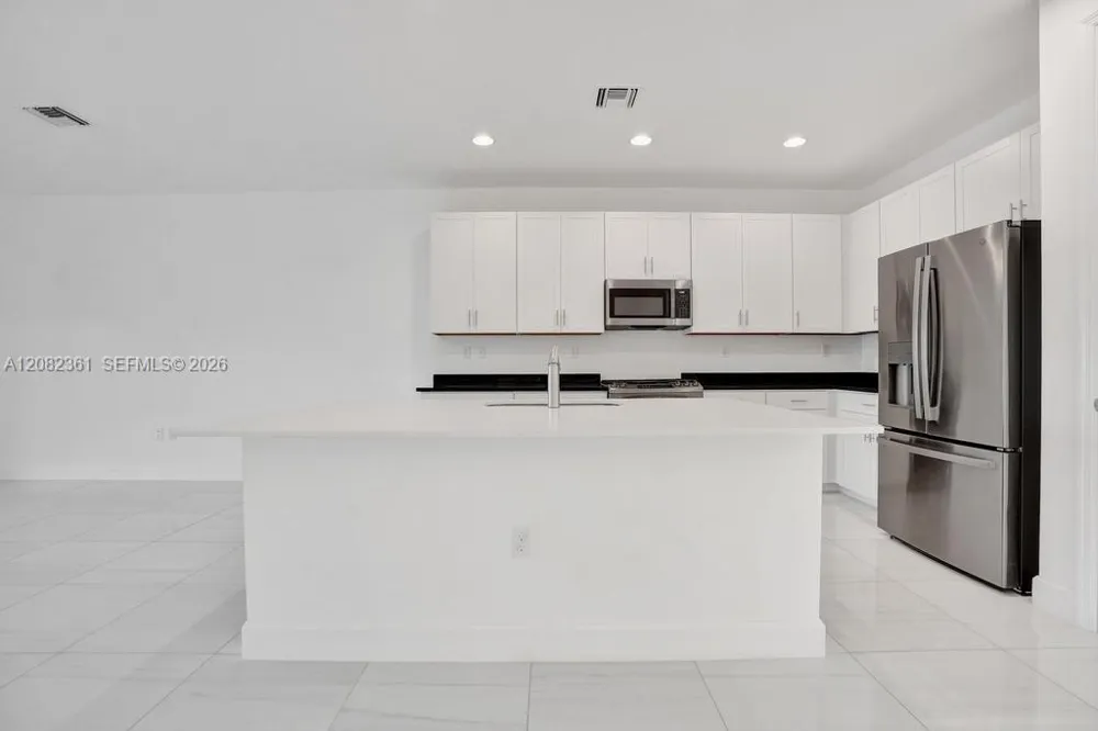 19594 Broad Shore Walk #19594 Loxahatchee, FL 33470