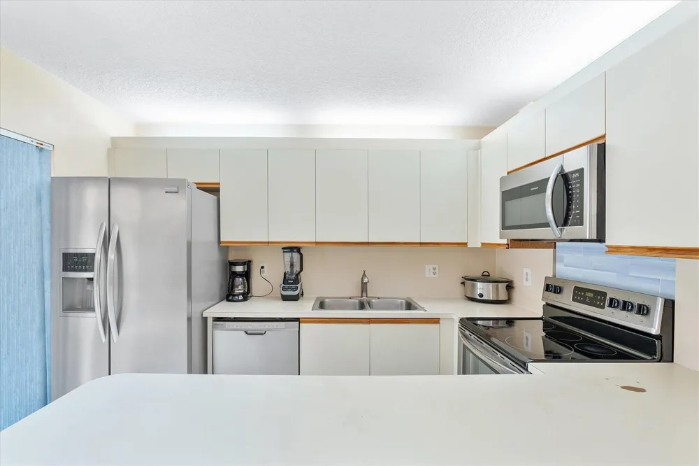 702 NW 98TH CIRCLE Plantation, FL 33324