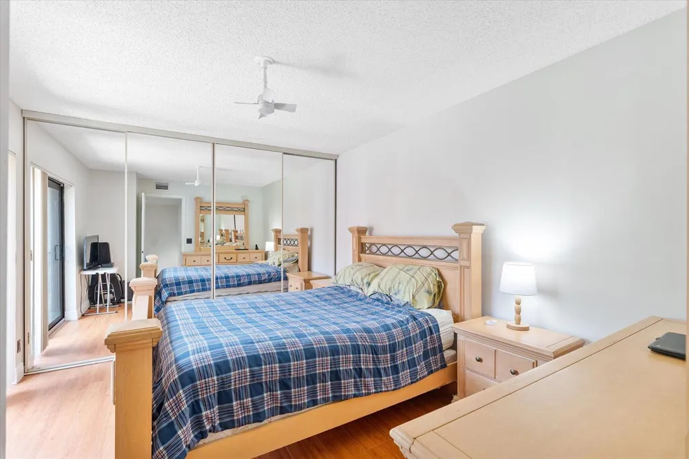 702 NW 98TH CIRCLE Plantation, FL 33324