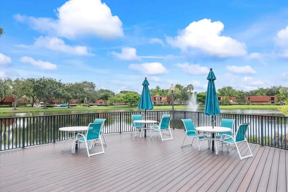 702 NW 98TH CIRCLE Plantation, FL 33324