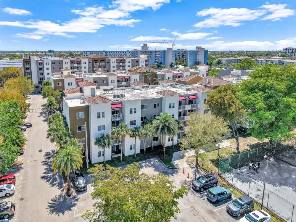11050 SW 196th St #408 Cutler Bay, FL 33157