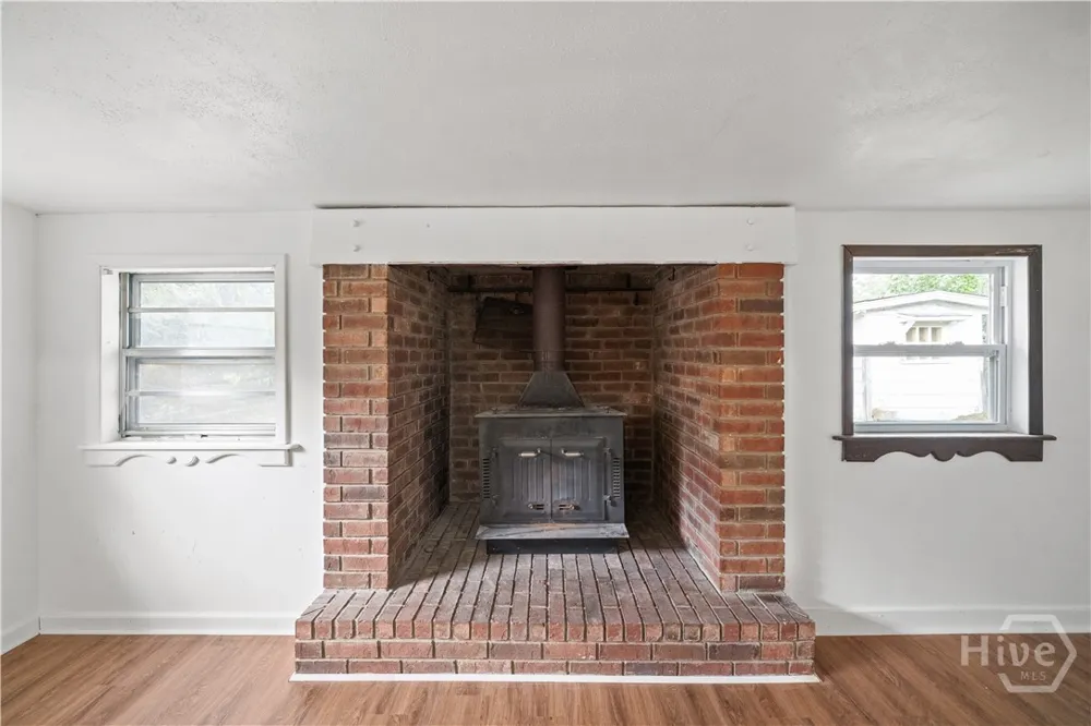 206 Van Nuys Boulevard Savannah, GA 31419