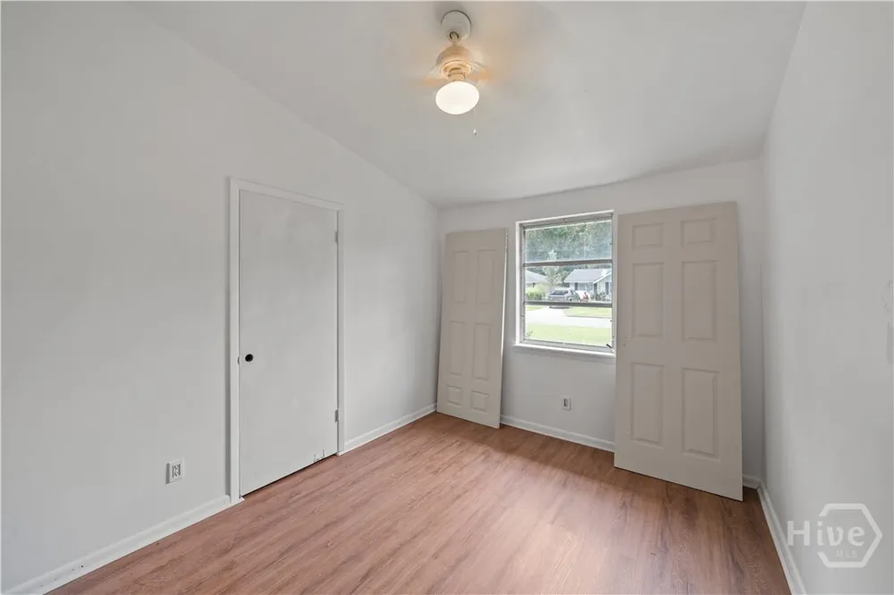 206 Van Nuys Boulevard Savannah, GA 31419