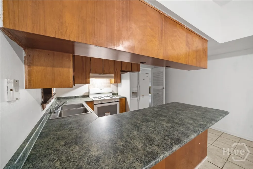 206 Van Nuys Boulevard Savannah, GA 31419