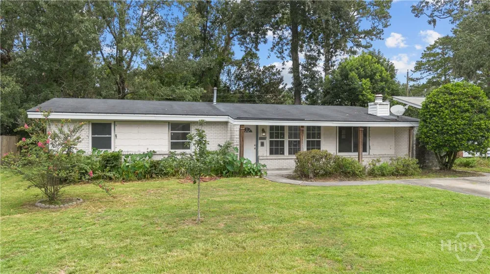 206 Van Nuys Boulevard Savannah, GA 31419