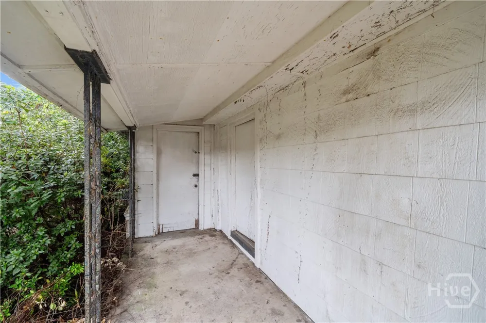 206 Van Nuys Boulevard Savannah, GA 31419