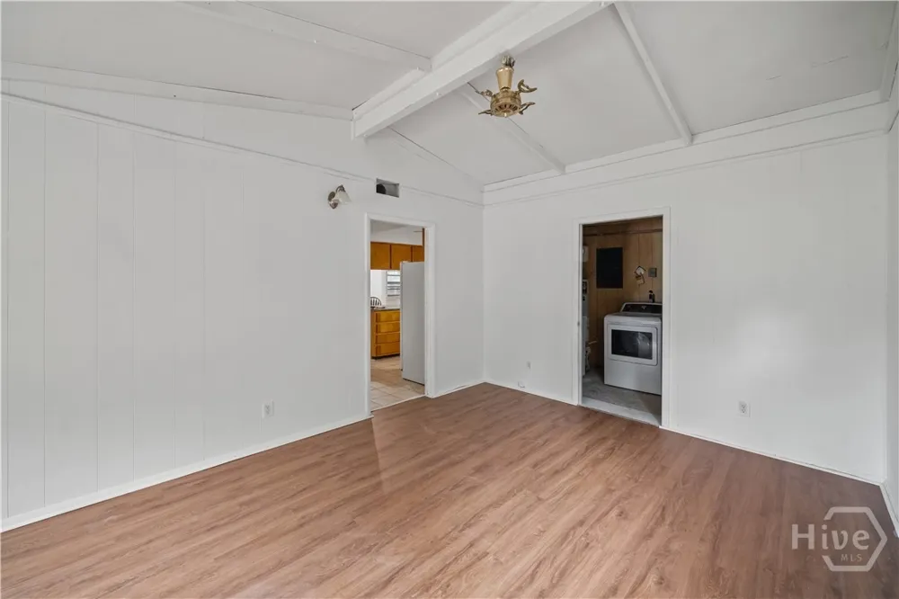 206 Van Nuys Boulevard Savannah, GA 31419