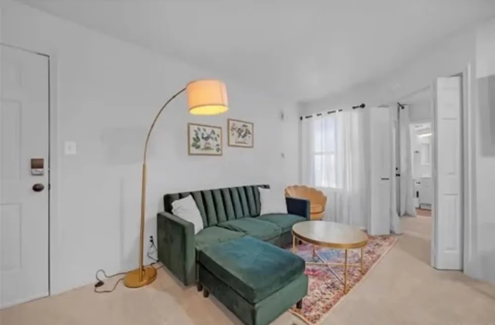 1802 E 66th Place #306 Tulsa, OK 74136