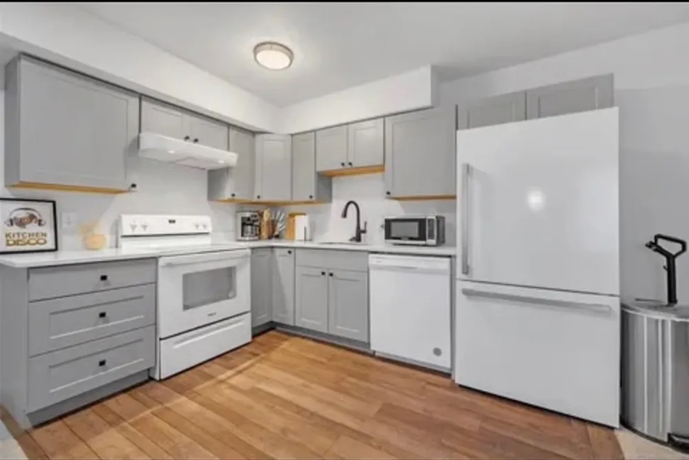 1802 E 66th Place #306 Tulsa, OK 74136