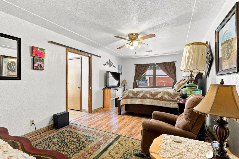1925 Parkway Durant, OK 74701