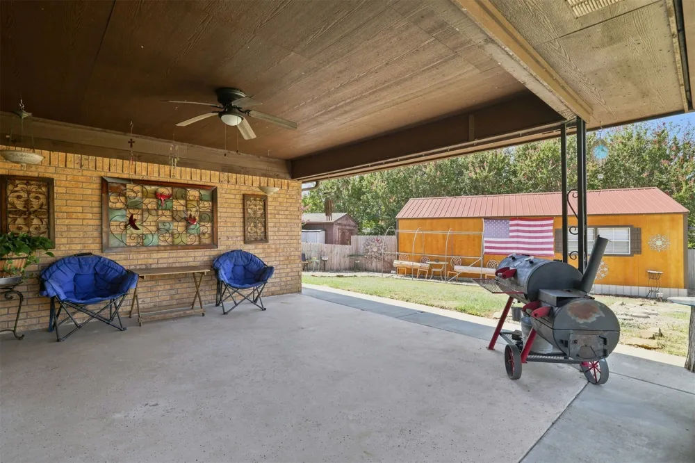 1925 Parkway Durant, OK 74701