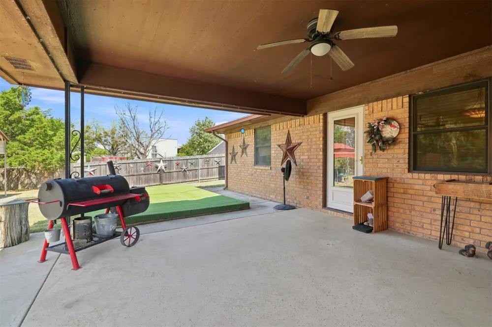 1925 Parkway Durant, OK 74701