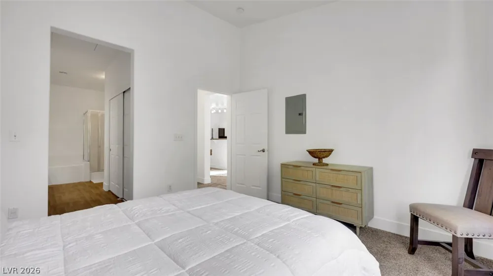 721 PEACHY CANYON CIRCLE #201 Las Vegas, NV 89144