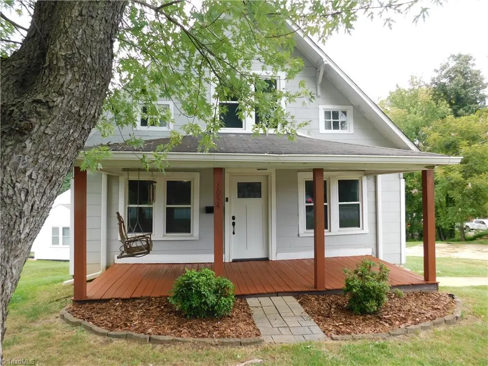 1054 Bridge Street Elkin, NC 28621