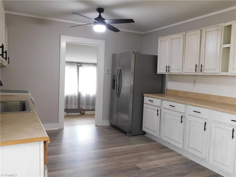 1054 Bridge Street Elkin, NC 28621