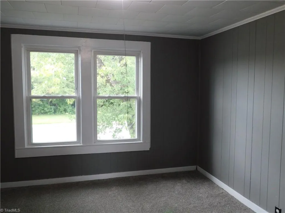 1054 Bridge Street Elkin, NC 28621