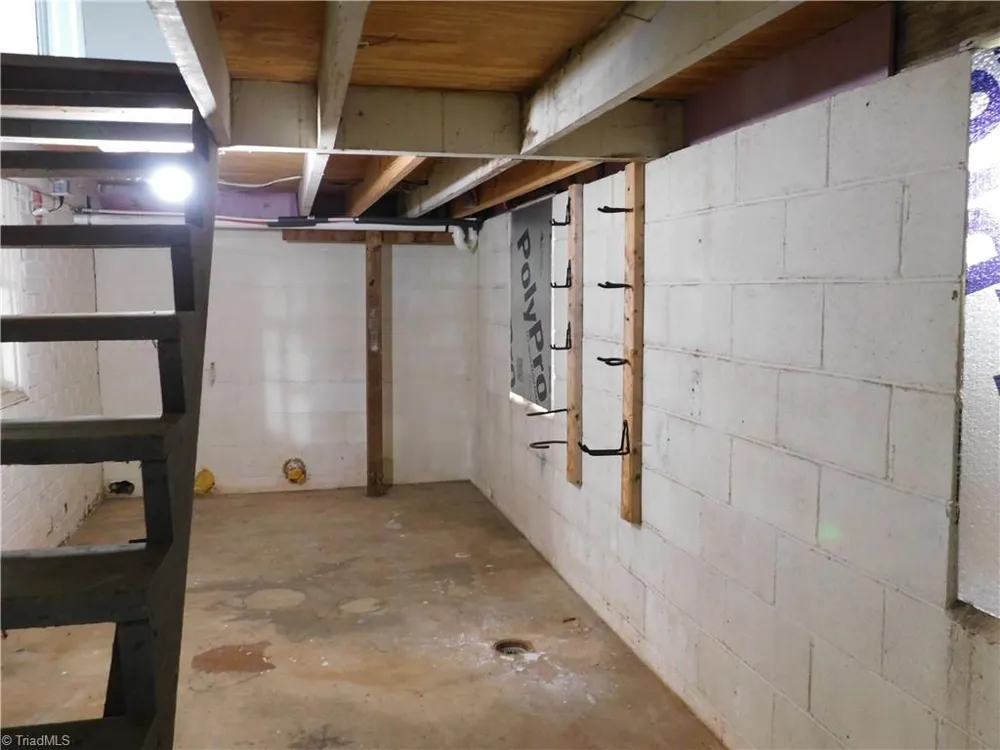 1054 Bridge Street Elkin, NC 28621