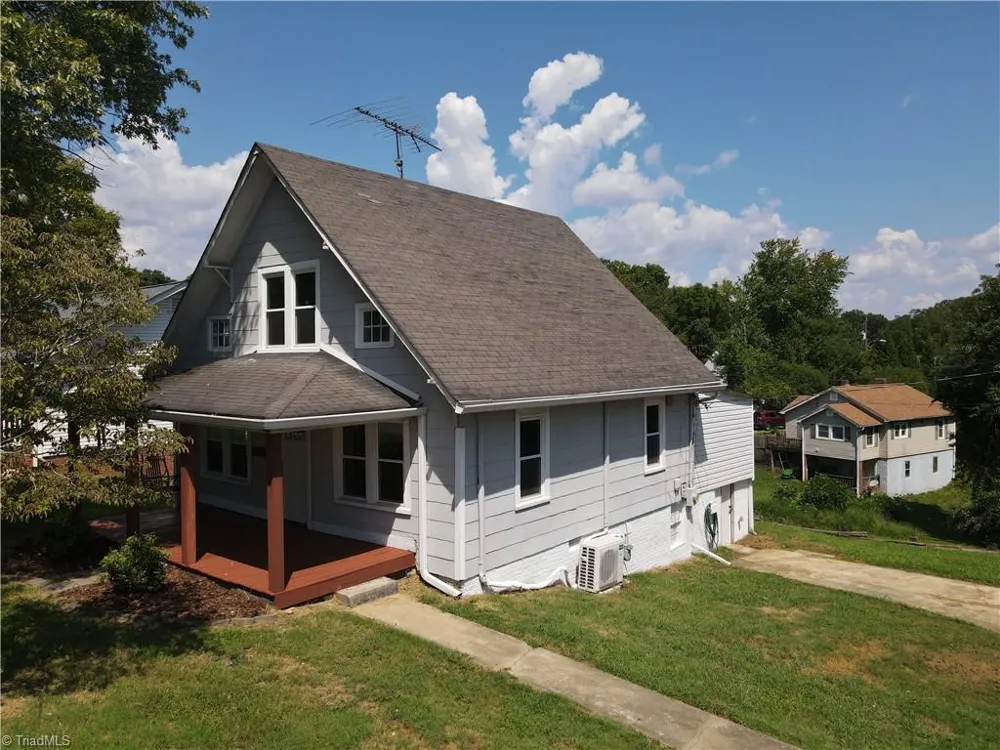 1054 Bridge Street Elkin, NC 28621