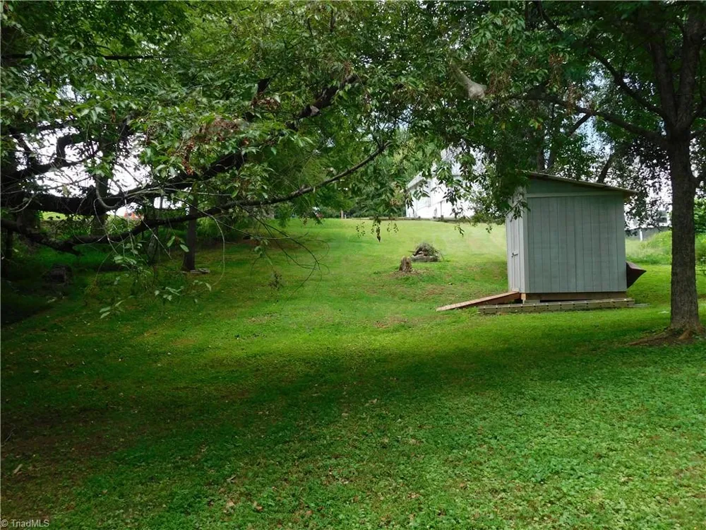 1054 Bridge Street Elkin, NC 28621