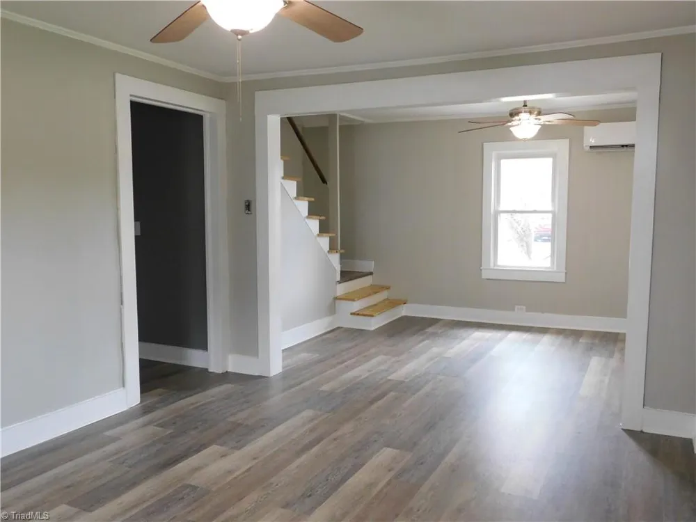 1054 Bridge Street Elkin, NC 28621