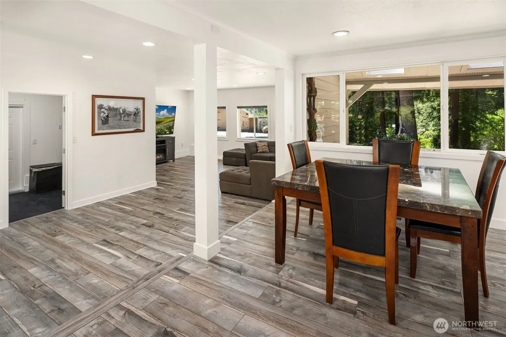 16530 237th Avenue SE Issaquah, WA 98027