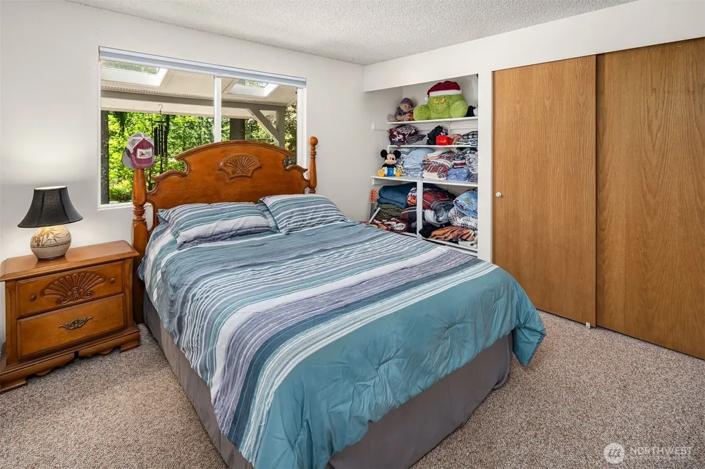 16530 237th Avenue SE Issaquah, WA 98027