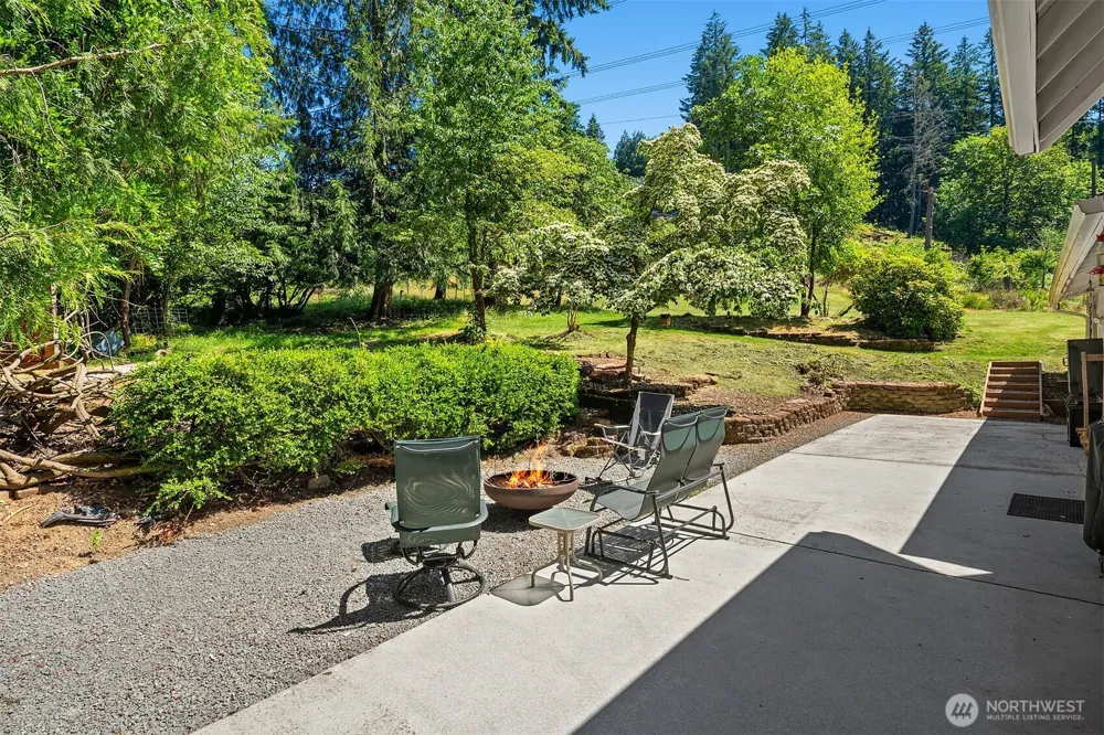 16530 237th Avenue SE Issaquah, WA 98027