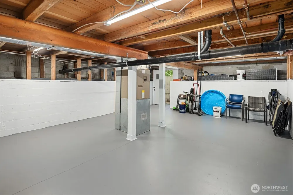 16530 237th Avenue SE Issaquah, WA 98027