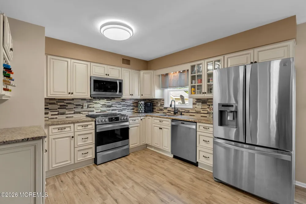 907 7th Street Union Beach, NJ 07735