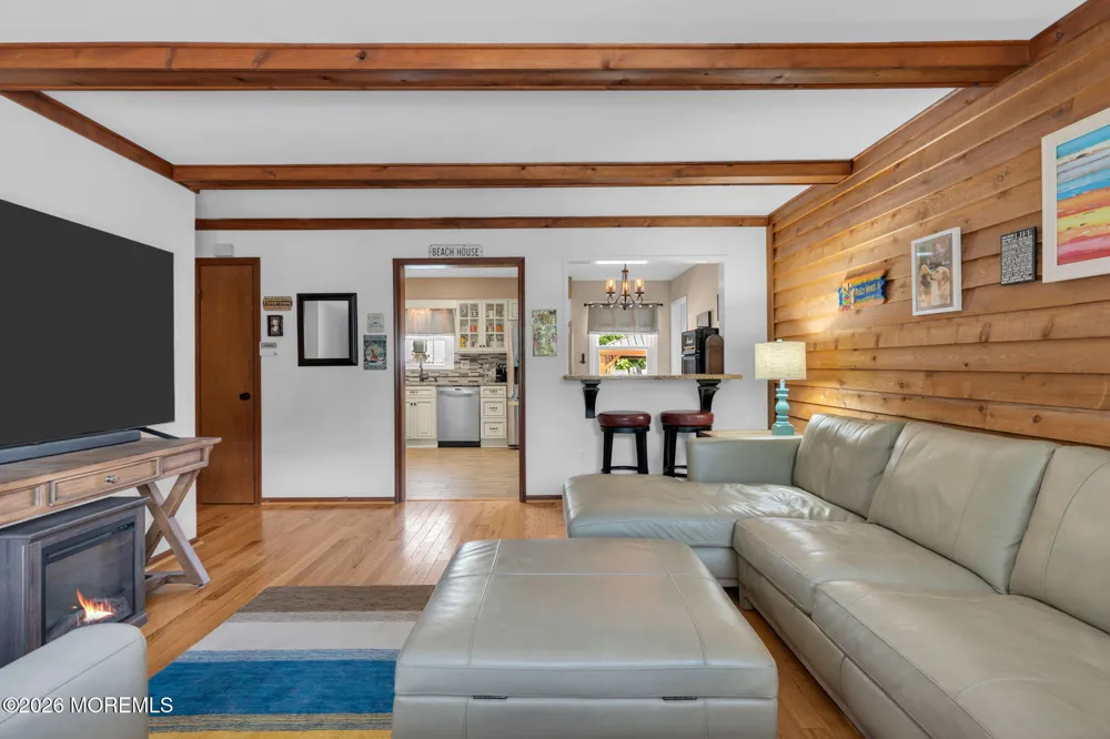 907 7th Street Union Beach, NJ 07735