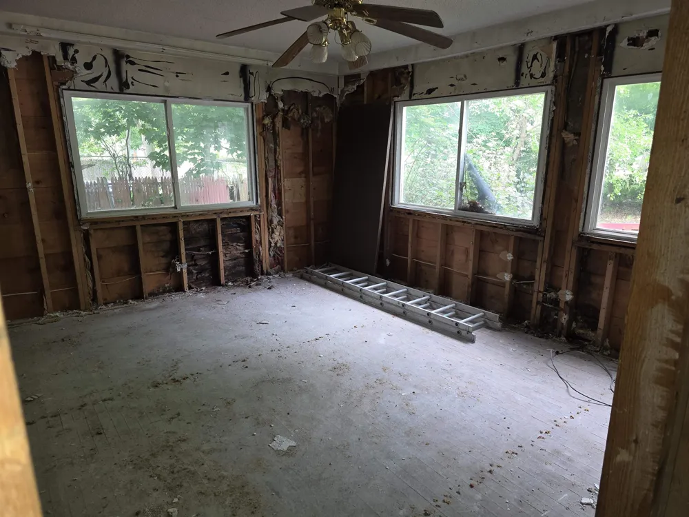 1331 S Jefferson Avenue Saginaw City, MI 48601