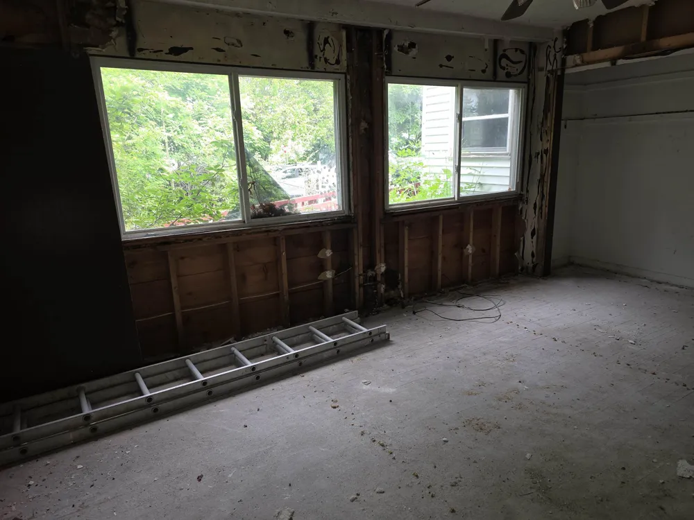 1331 S Jefferson Avenue Saginaw City, MI 48601
