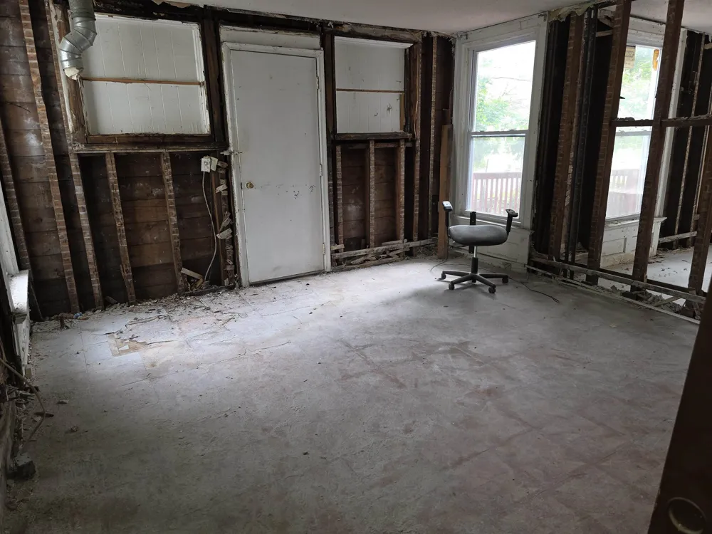 1331 S Jefferson Avenue Saginaw City, MI 48601