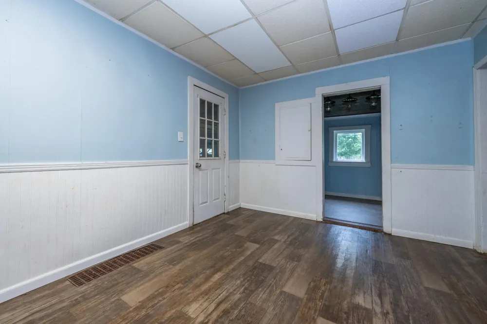 4960 Paw Paw Lake Road Coloma Charter Township, MI 49038