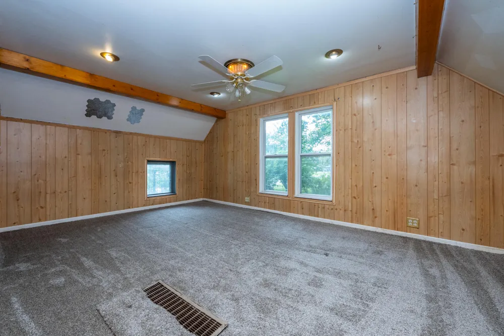 4960 Paw Paw Lake Road Coloma Charter Township, MI 49038