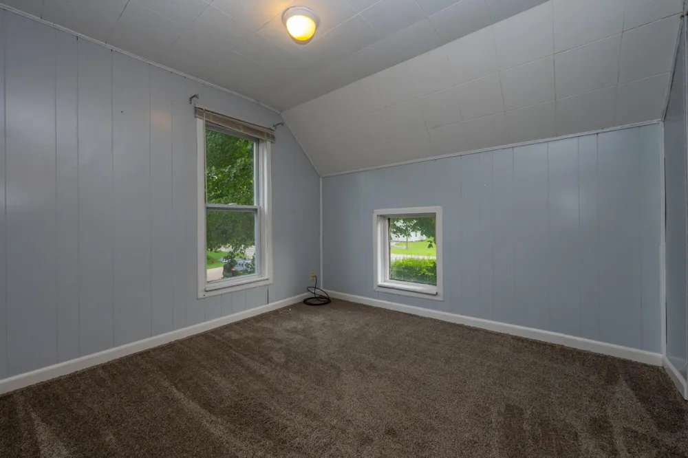 4960 Paw Paw Lake Road Coloma Charter Township, MI 49038