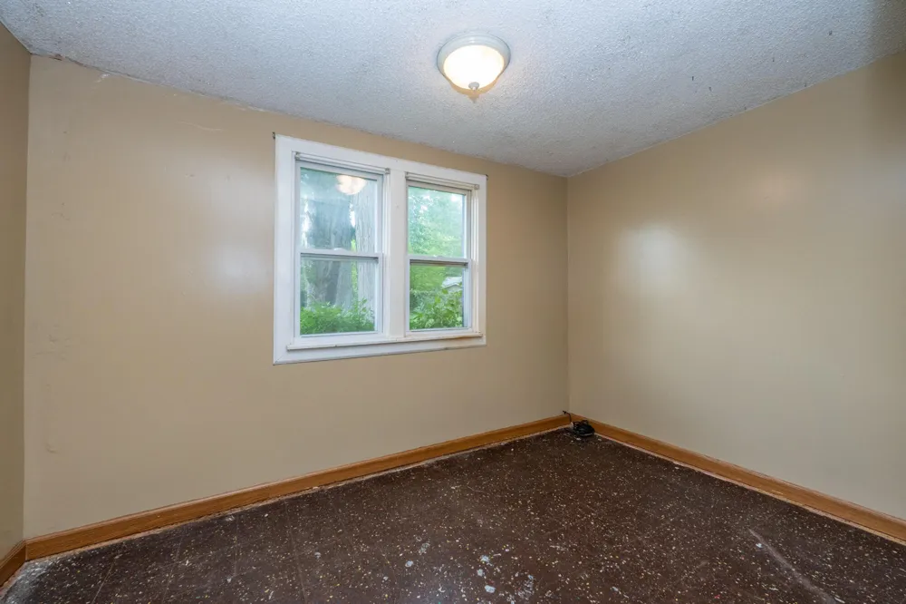 4960 Paw Paw Lake Road Coloma Charter Township, MI 49038
