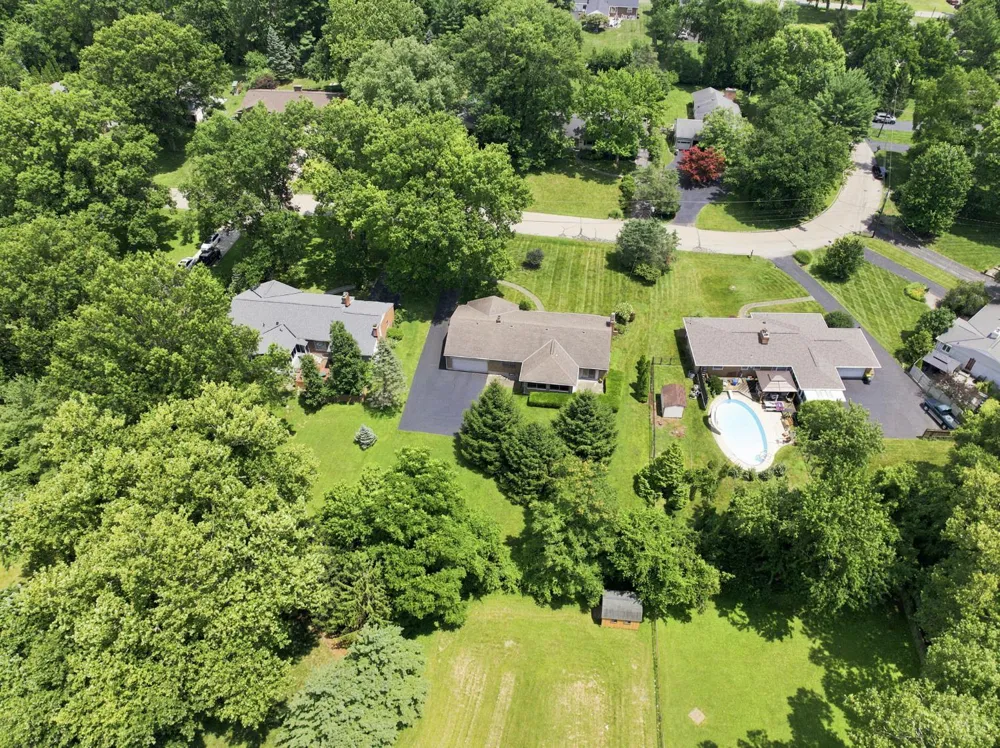 6555 Rollymeade Drive Madeira, OH 45243