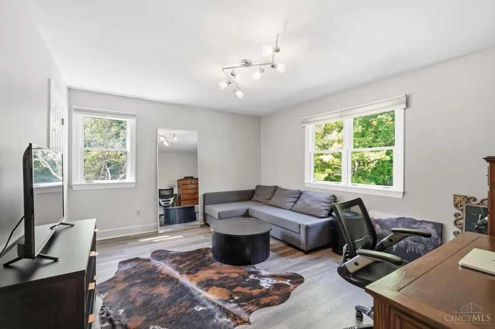 10391 Stablehand Drive Cincinnati, OH 45242