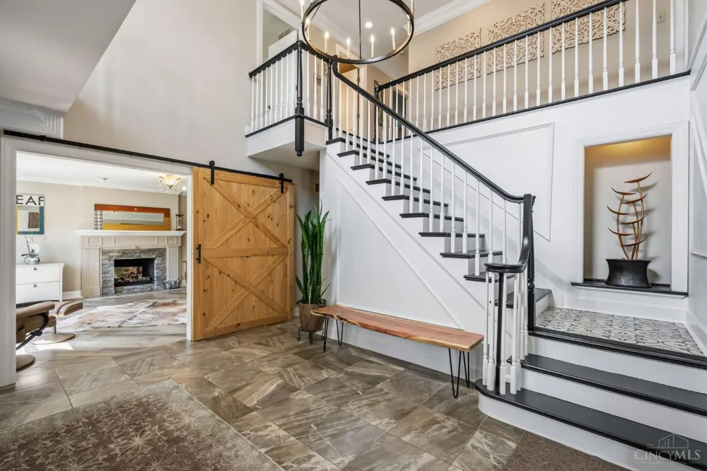 10391 Stablehand Drive Cincinnati, OH 45242