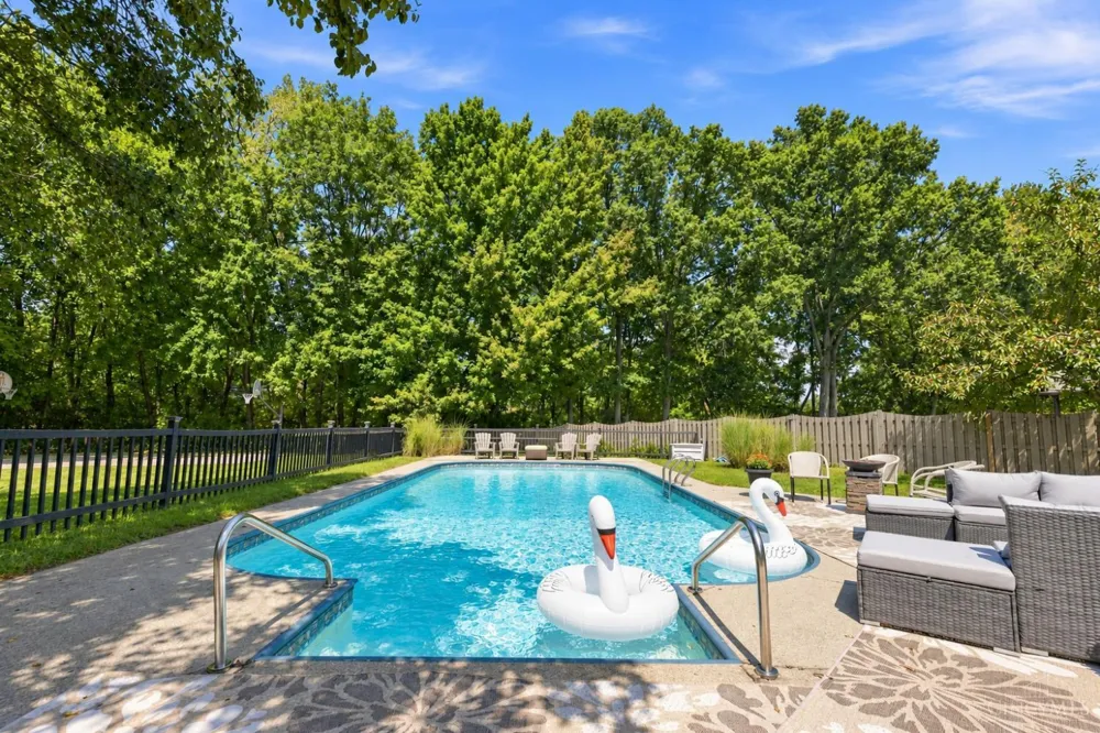 10391 Stablehand Drive Cincinnati, OH 45242