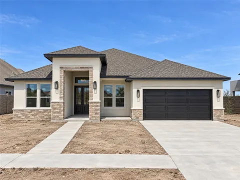 2201 Shoreline Vista Dr.