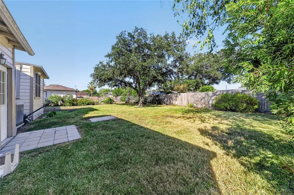 726 Harrison Street Corpus Christi, TX 78404