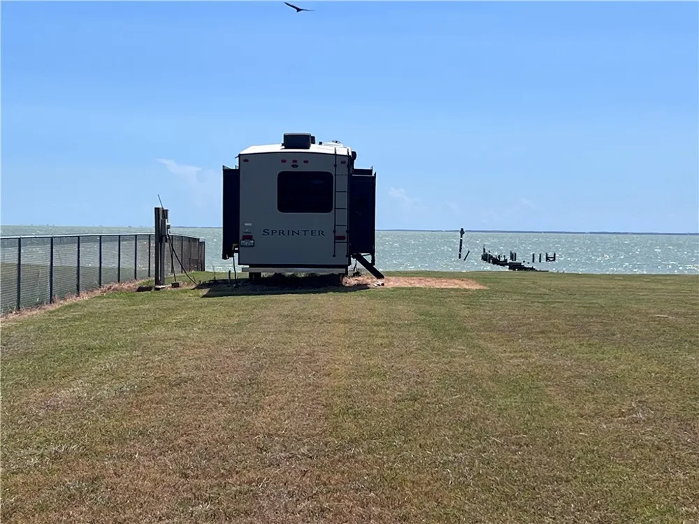 1377 Swans Point Seadrift, TX 77983